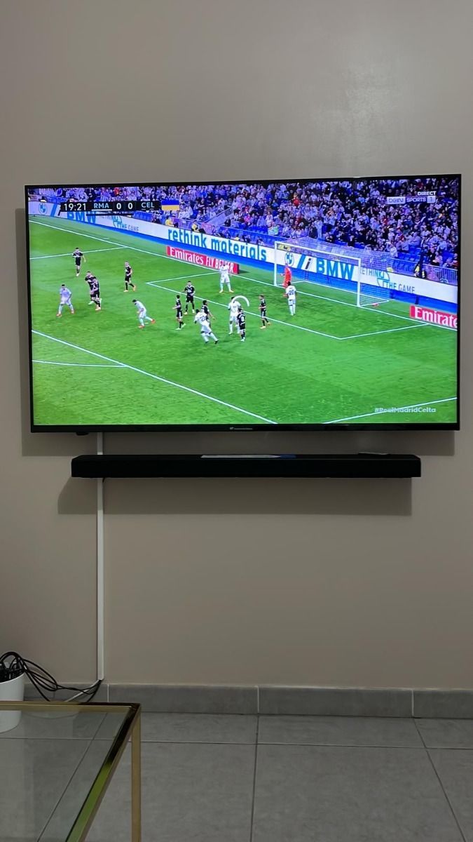 Flash IPTV Customer Reviewer Luisa B